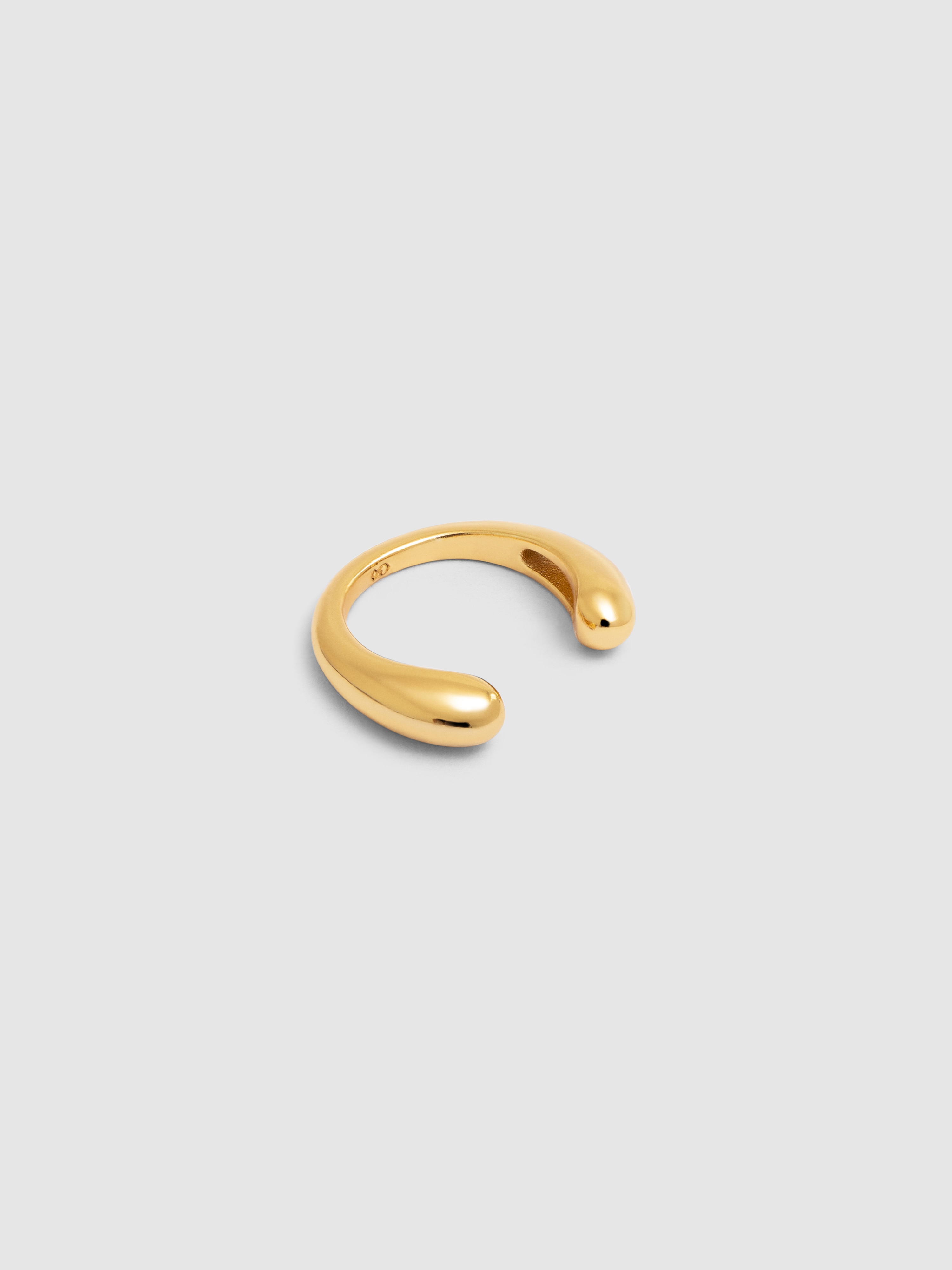 Imagen 1 de Pendiente individual ear cuff gota de plata bañada en oro - Singularu - Dorado Dorado