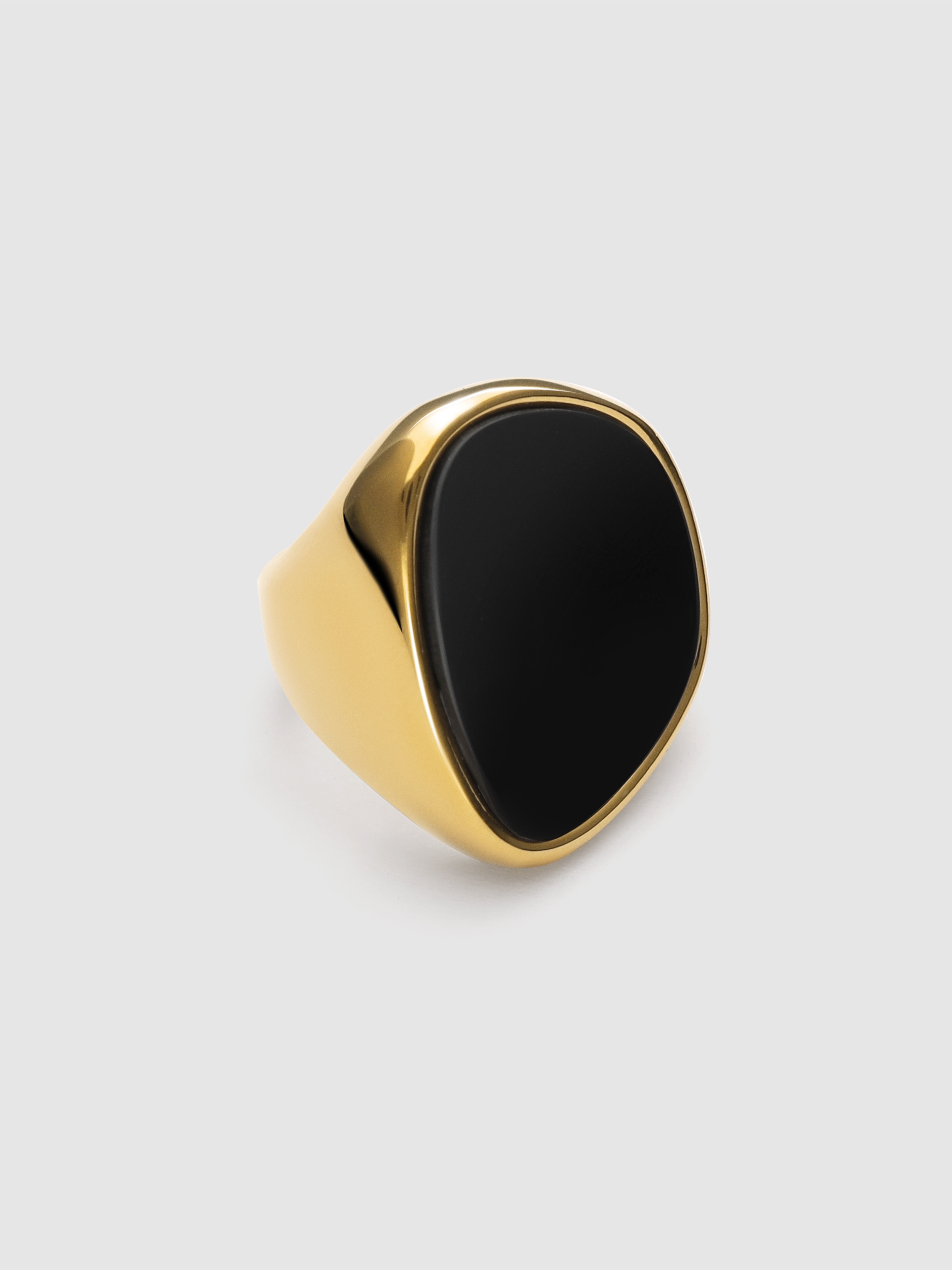 Imagen 0 de Anillo ibiza black de acero bañado en oro Negro