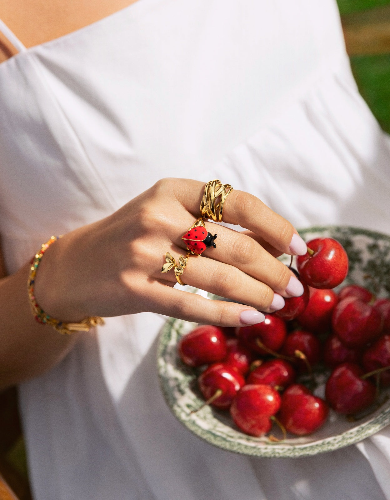 Anillo tipo sello mariquita de aleación de metales bañado en oro - Singularu - Rojo Rojo-5