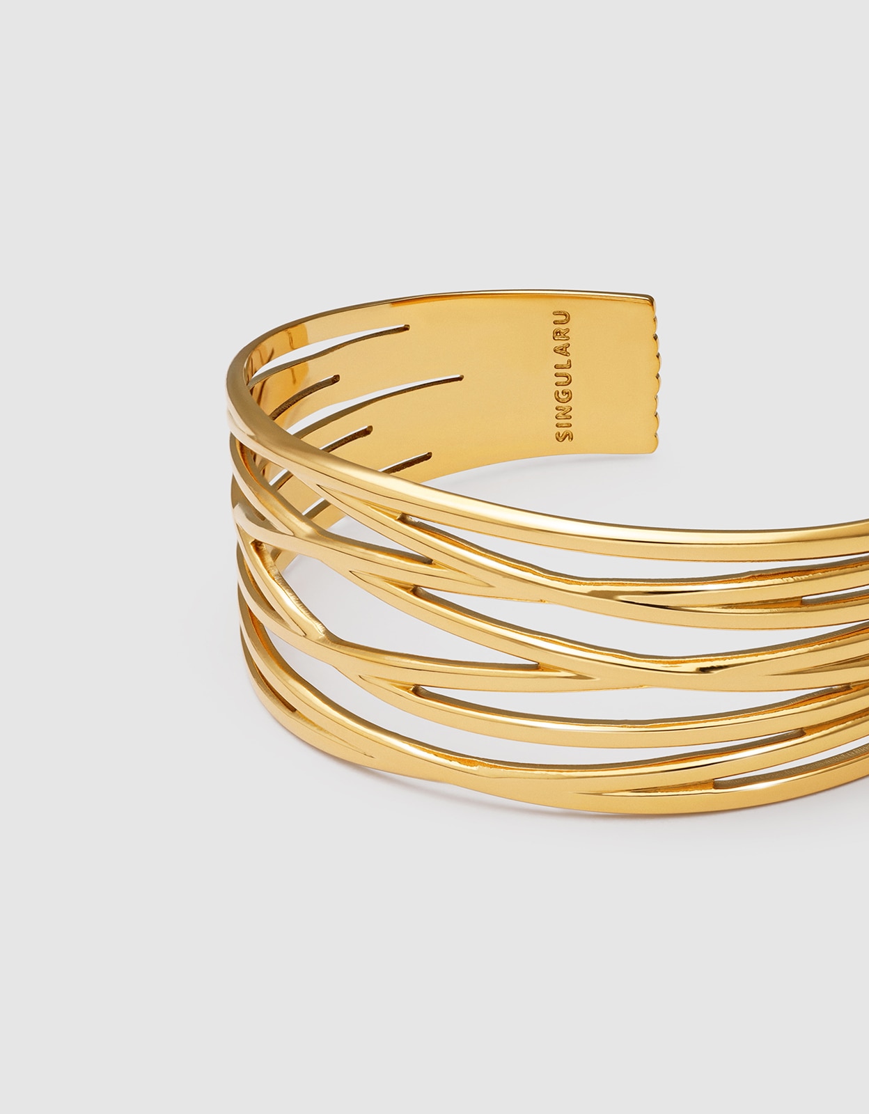 Brazalete odisea de acero bañado en oro - Singularu - Dorado Dorado-3