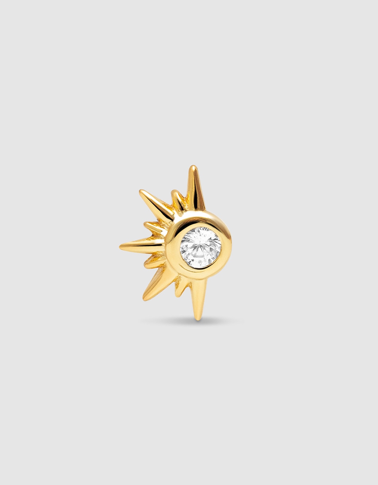 Imagen 1 de Piercing solar de aleación de metales bañado en oro Dorado