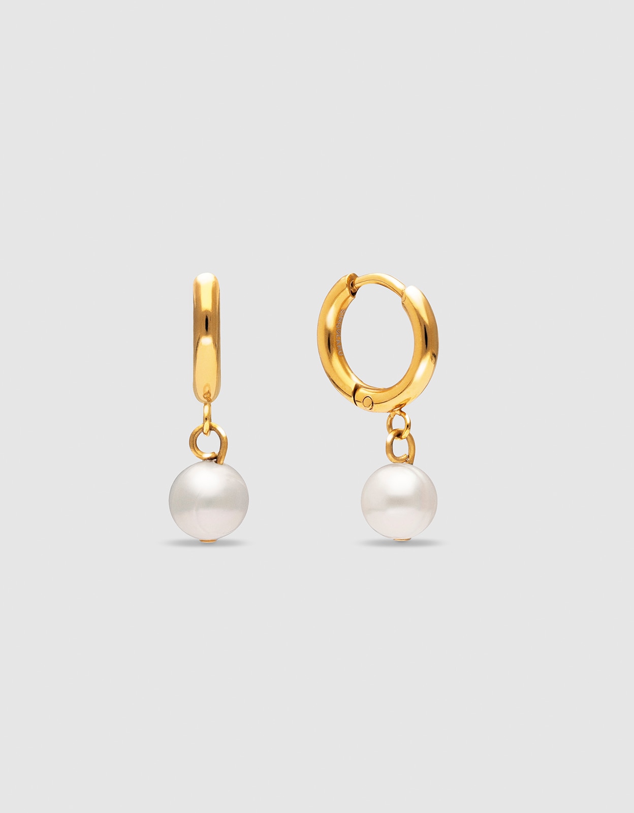 Imagen 0 de Pendientes aro pearl de acero bañado en oro Blanco