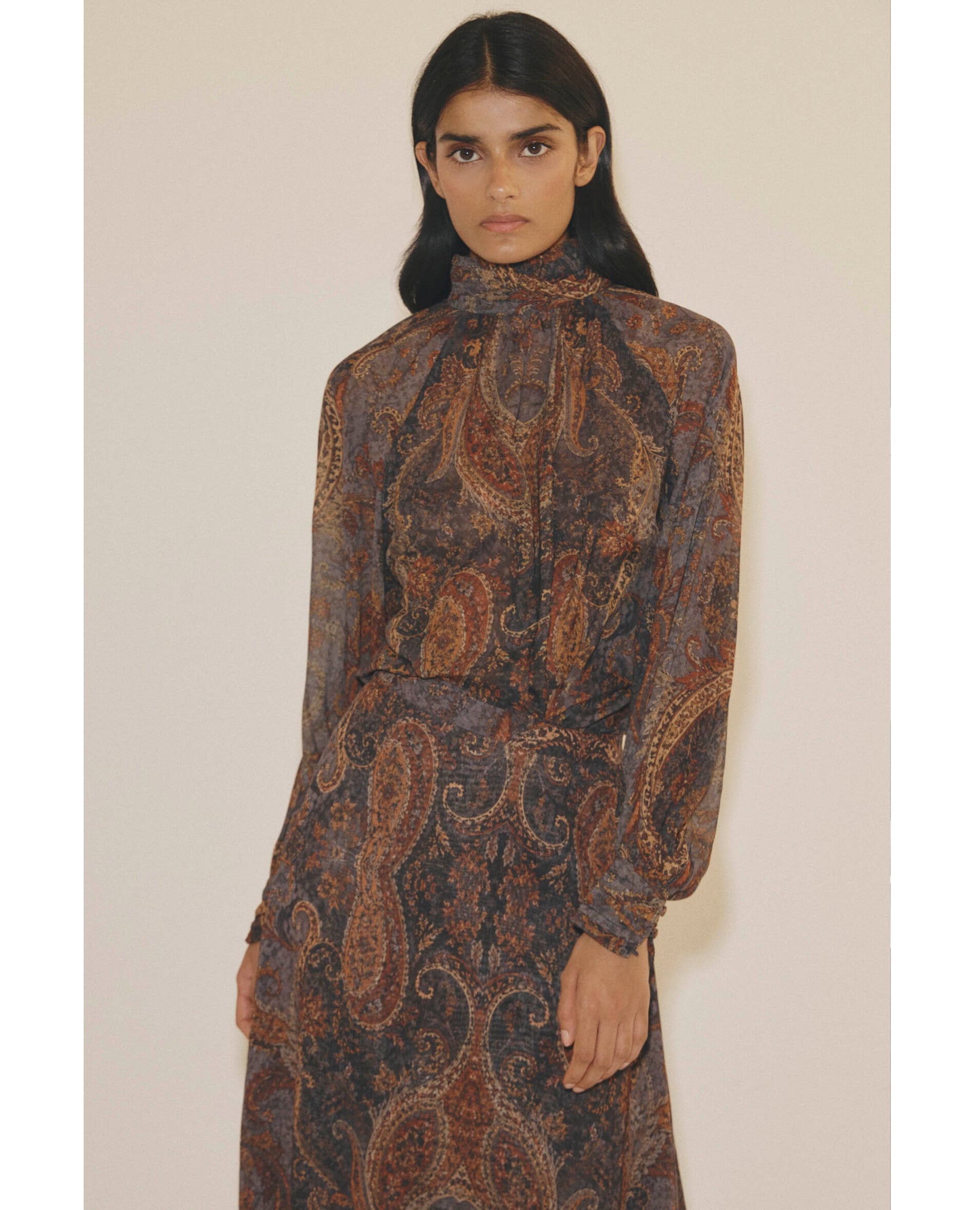 Imagen 1 de Blusa de mujer de gasa estampada Marrón
