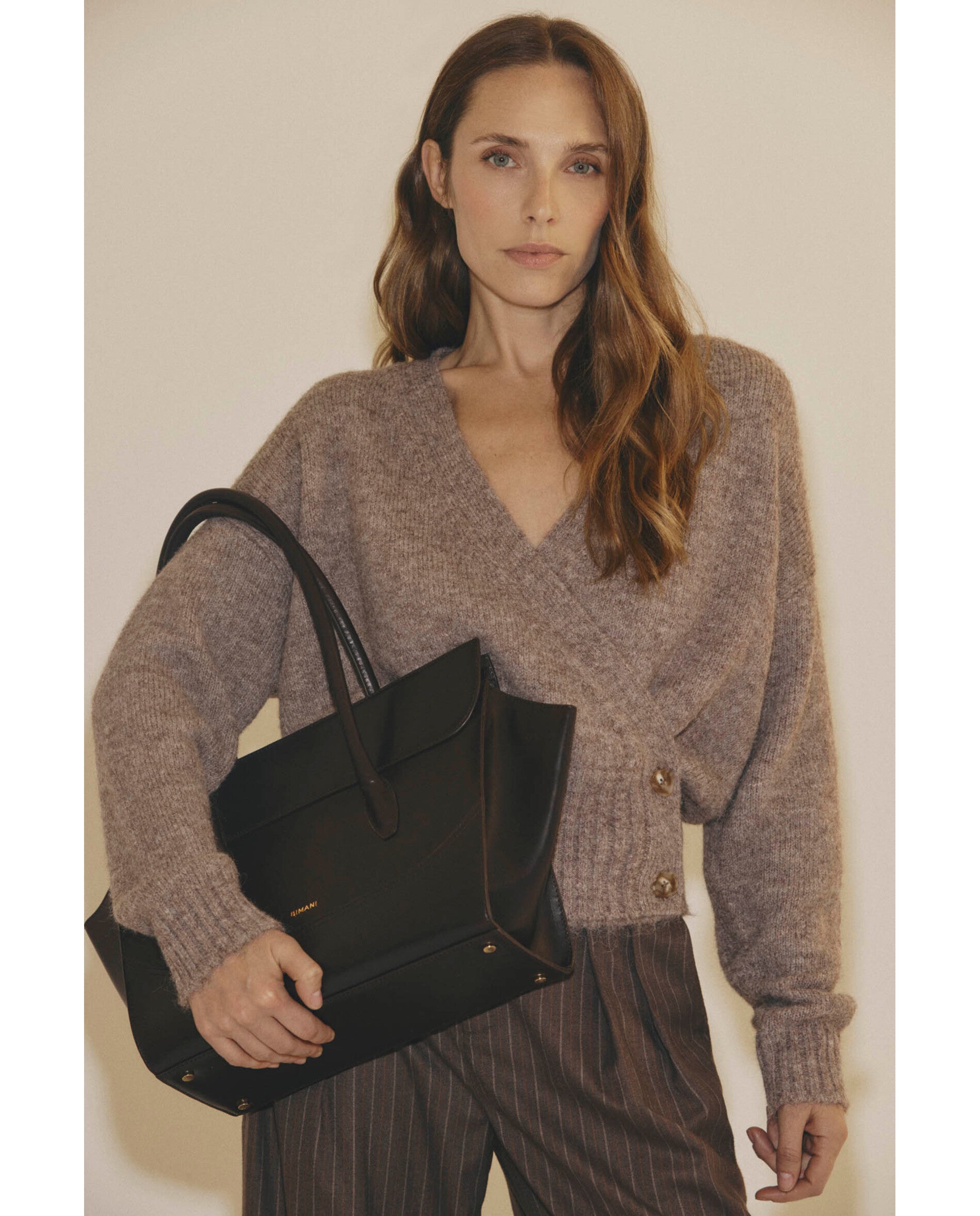 Imagen 1 de Cardian de mujer de lana Beige