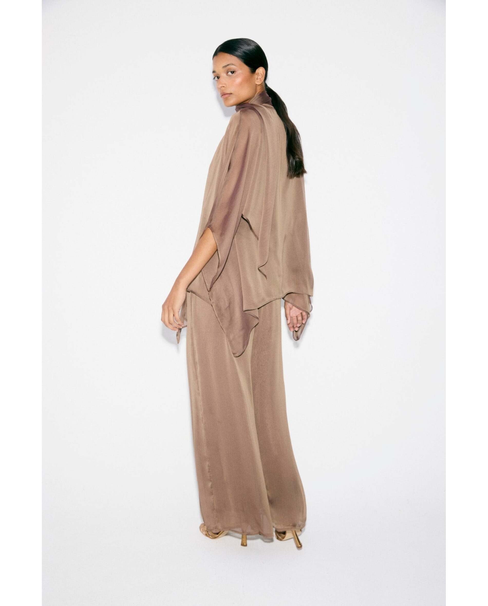 Blusa de mujer tipo capa - Bimani - Bronce metalizado Bronce metalizado-2