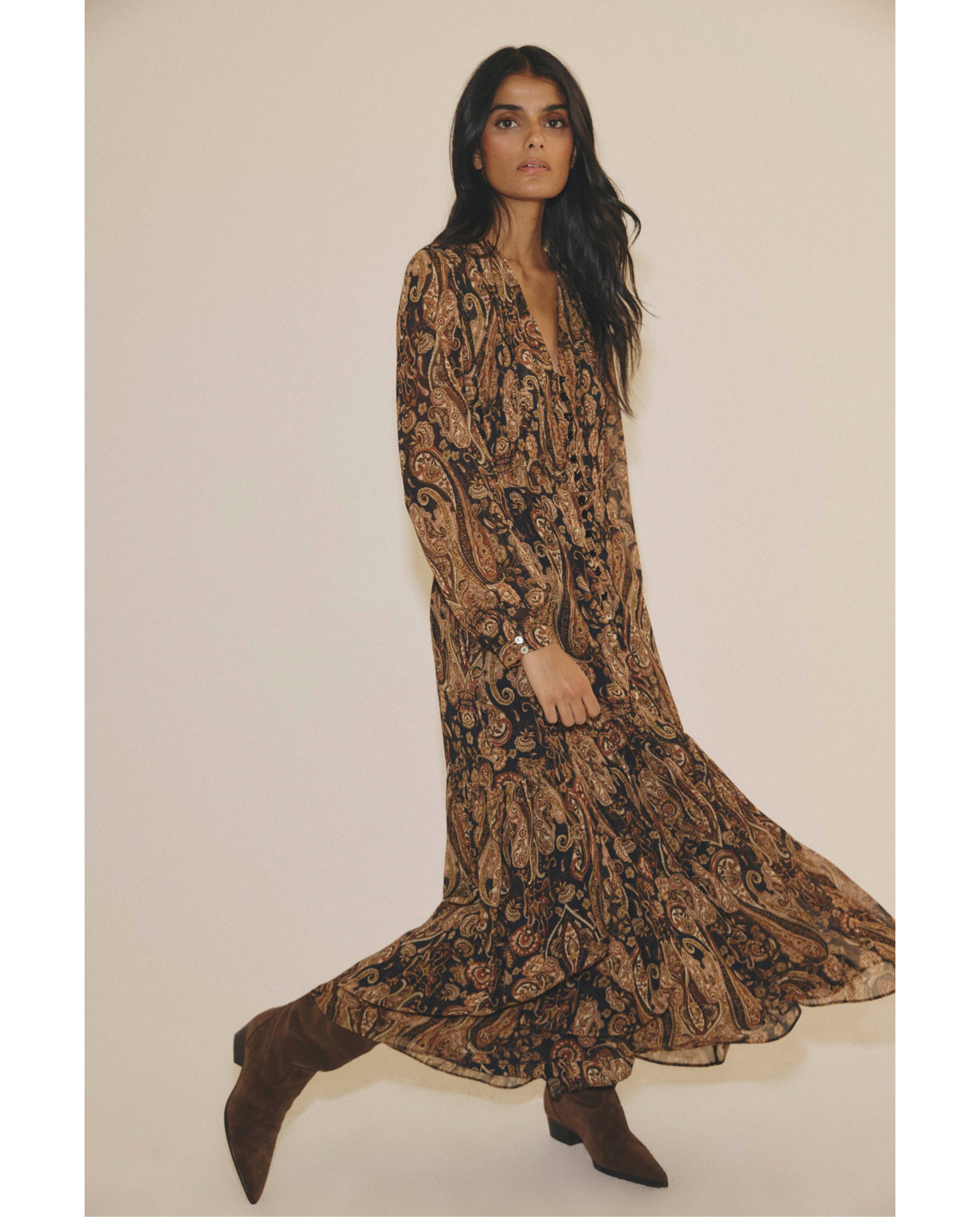 Imagen 1 de Vestido de mujer de gasa estampada Marrón