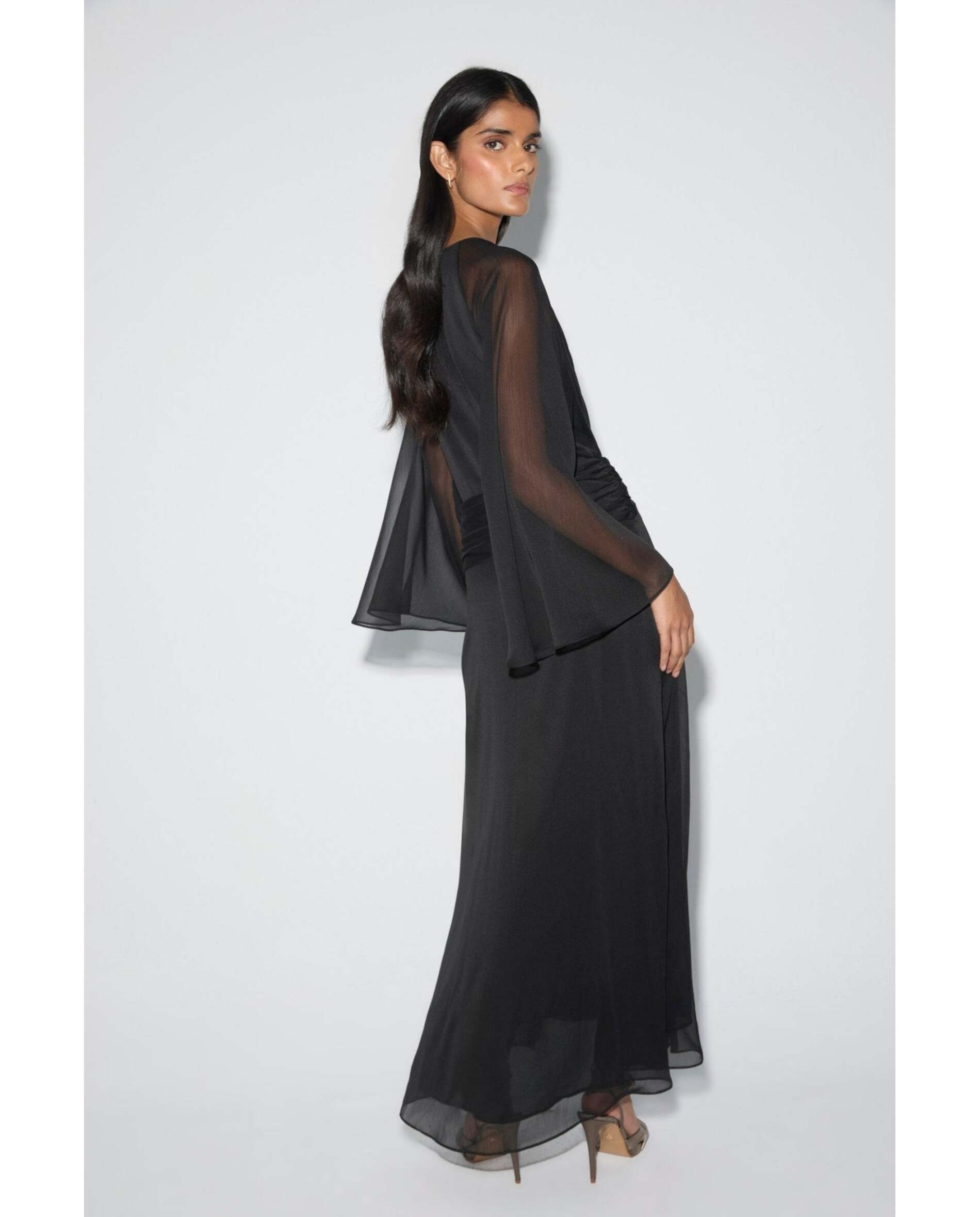 Imagen 2 de Vestido de mujer de gasa con escote pico cruzado - Bimani - Negro Negro