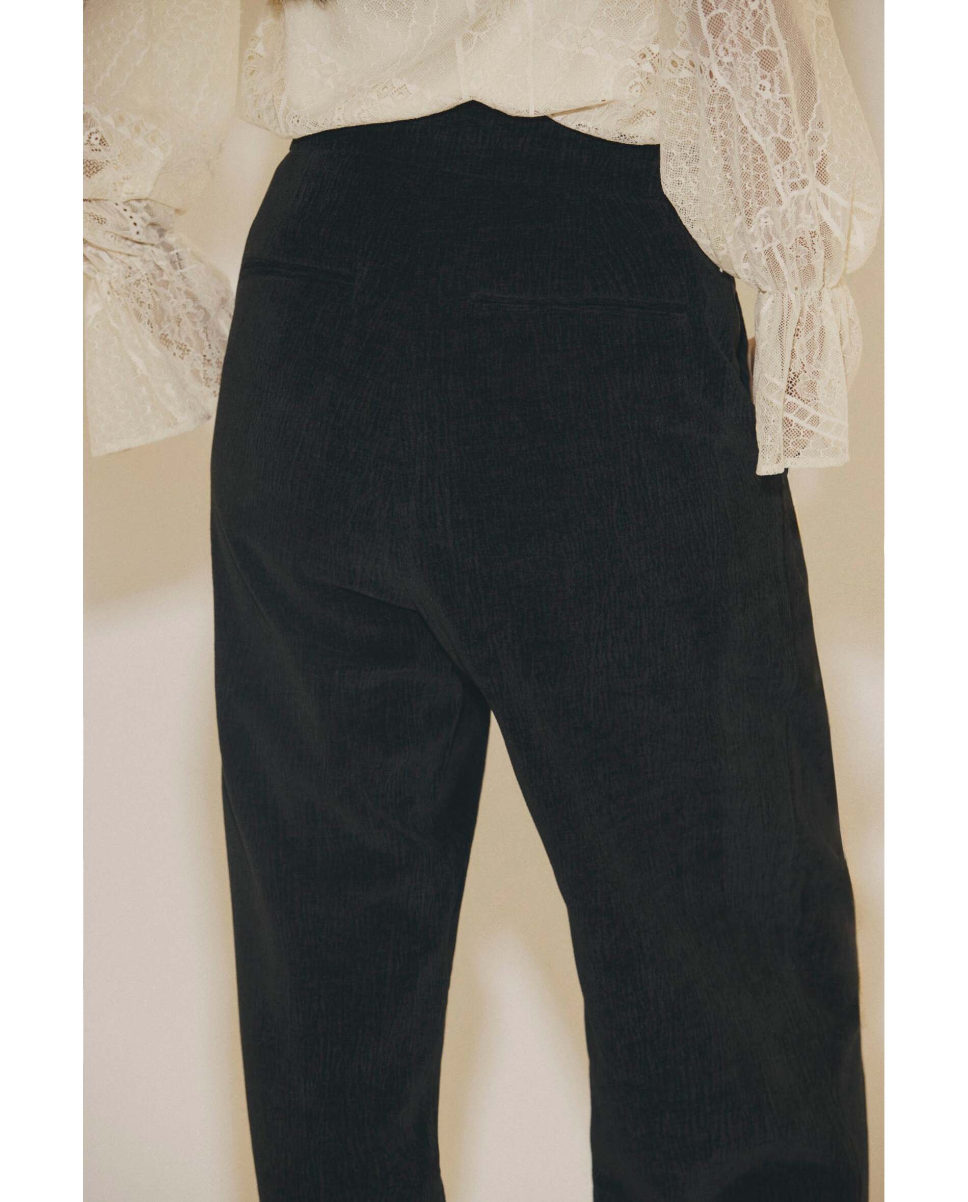 Imagen 2 de Pantalón de mujer de terciopelo - Bimani - Negro Negro