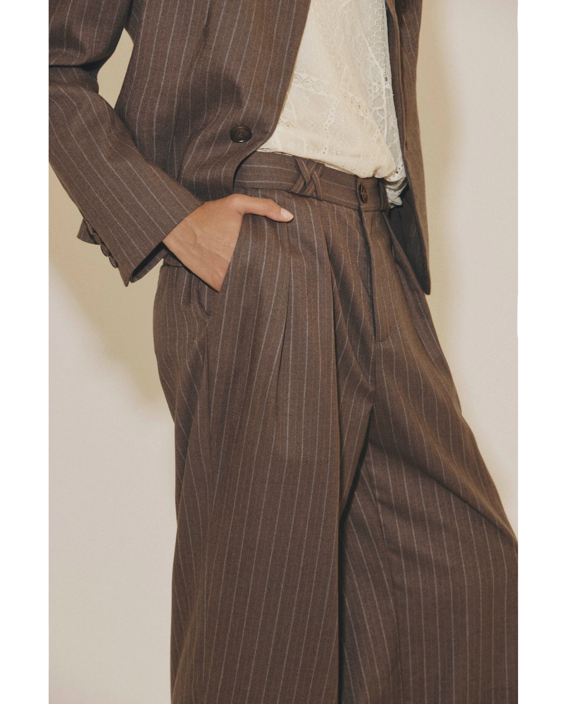 Imagen 2 de Pantalón de mujer de raya diplomática - Bimani - Marrón Marrón