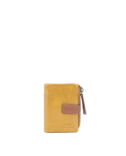 Imagen 0 de Cartera pequeña de mujer en piel lavada