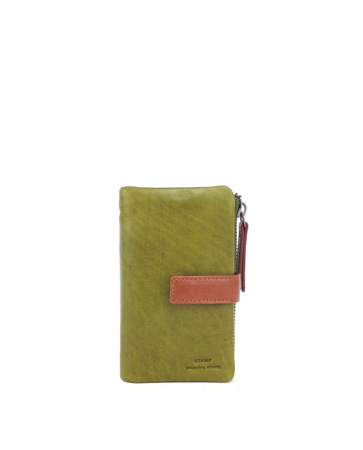 Imagen 0 de Cartera mediana de mujer en piel lavada