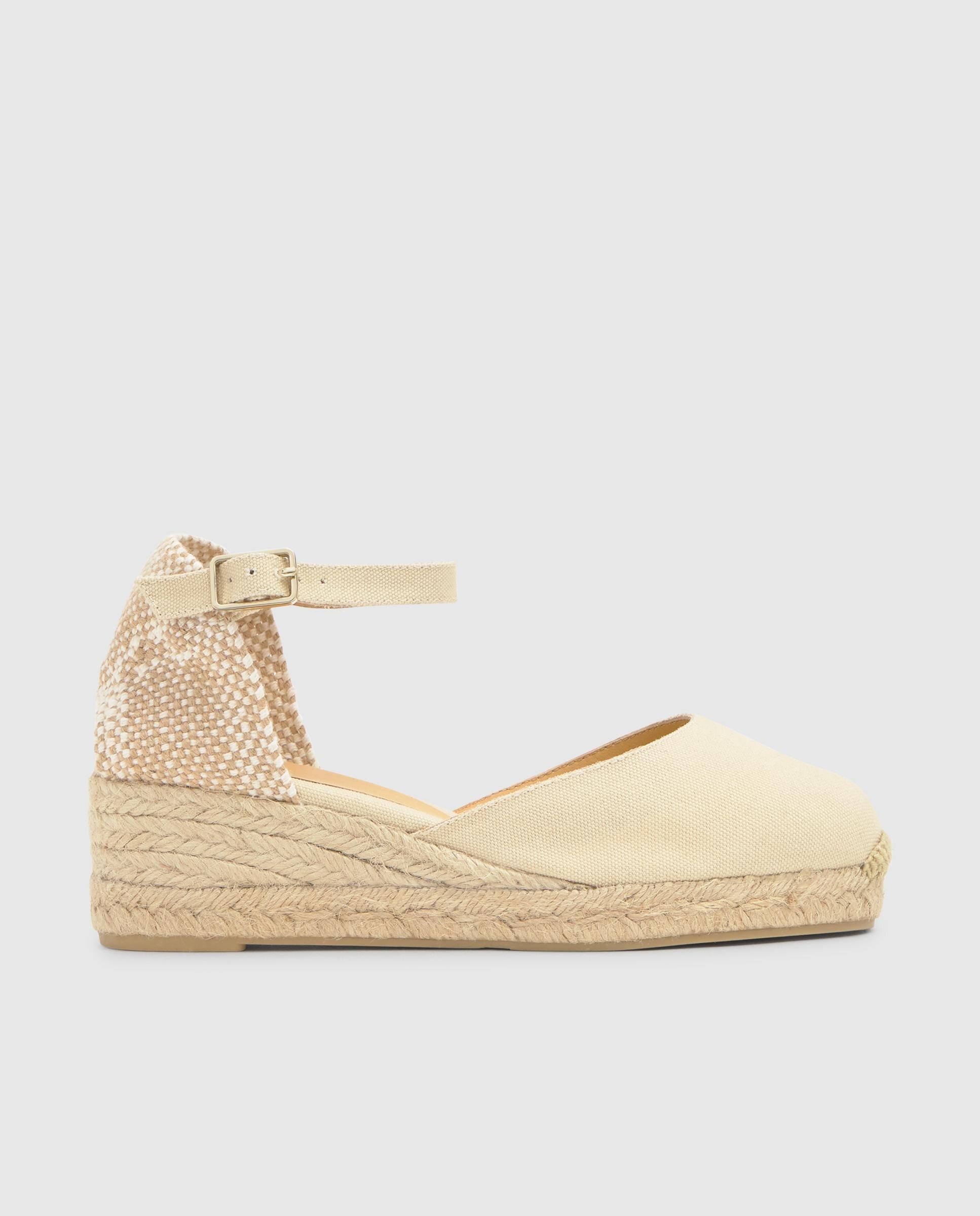 Alpargatas de cuña de mujer Carol con talonera trenzada y cierre de hebilla - Castañer - Beige Beige-1