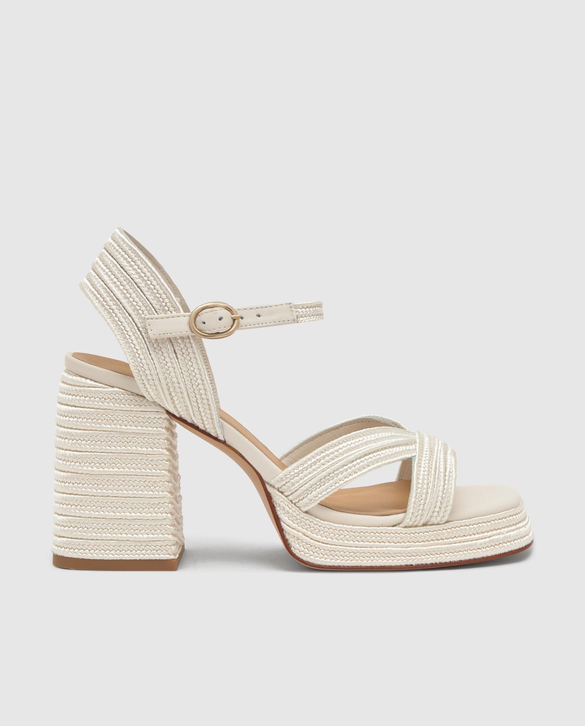 Imagen 0 de Sandalias de tiras de mujer Valle trenzada en acabado metalizado Beige