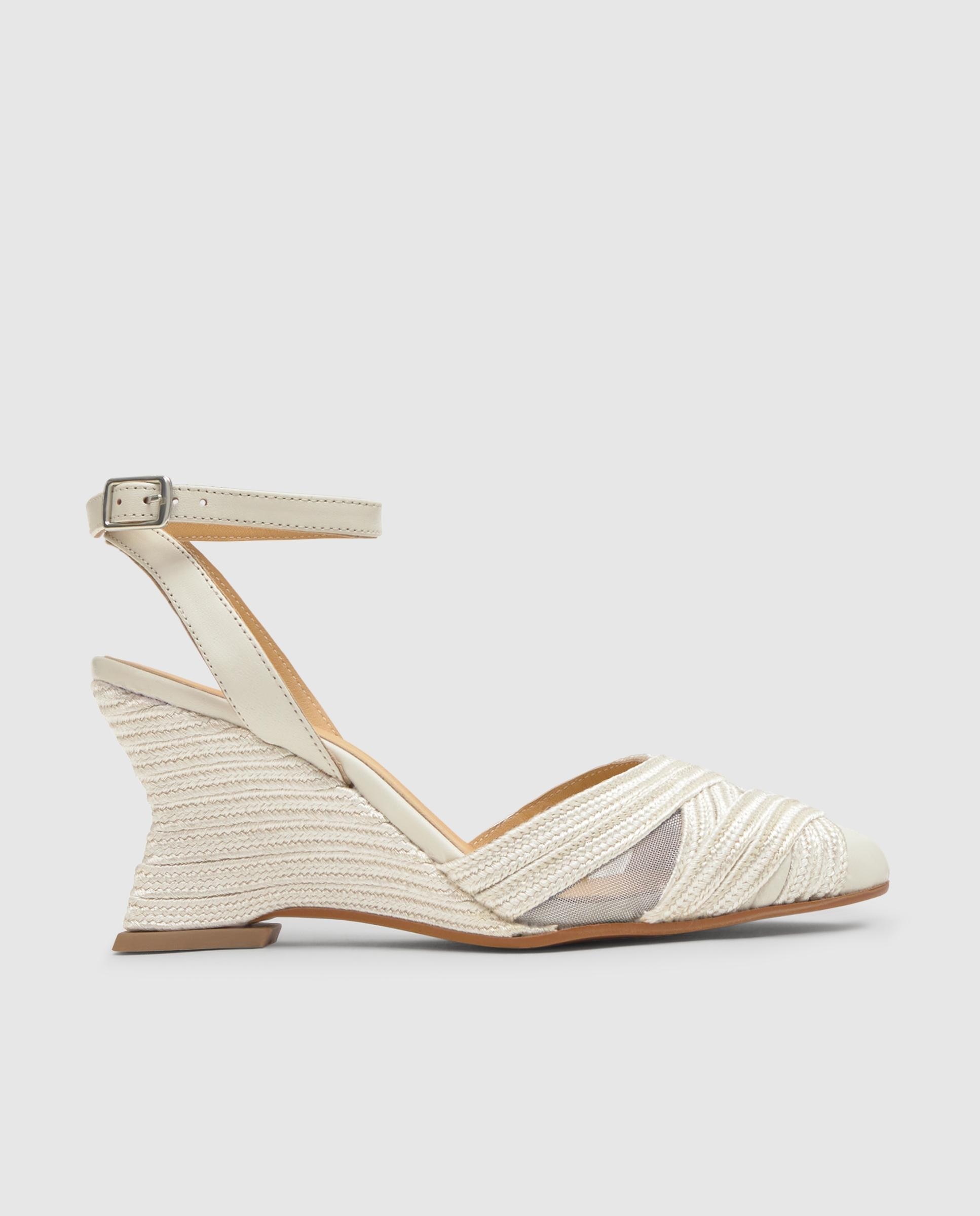 Castañer - Zapato de salón de mujer Joy con cuña y cierre de hebilla.