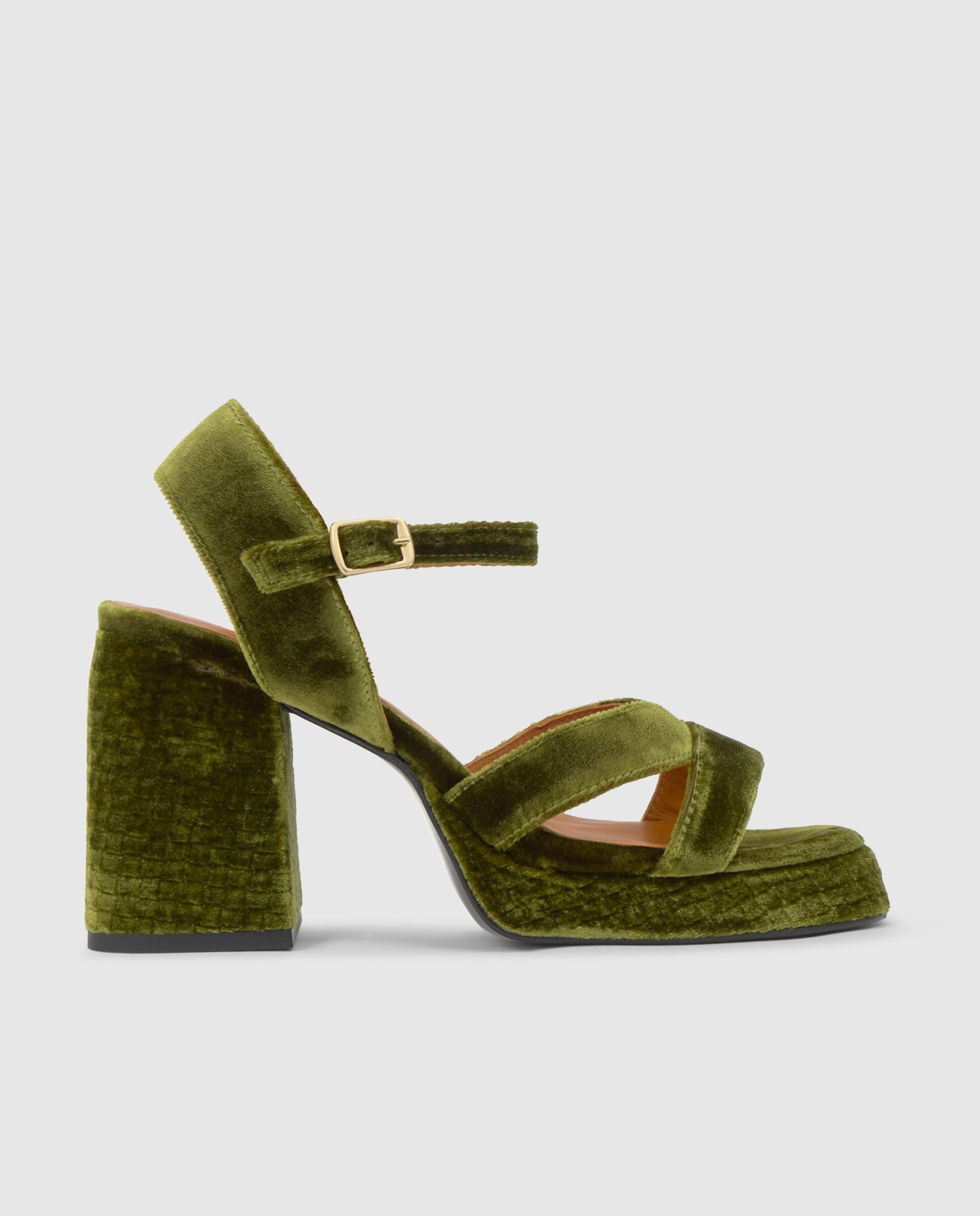 Imagen 0 de Sandalias de tiras vero de mujer en terciopelo con tacón Verde