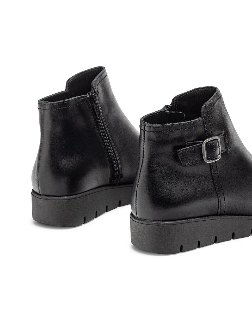 Botines planos de mujer de piel Negro Yokono · El Corte Inglés