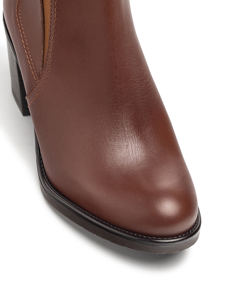 Botins de Salto em Pele Castanho-4