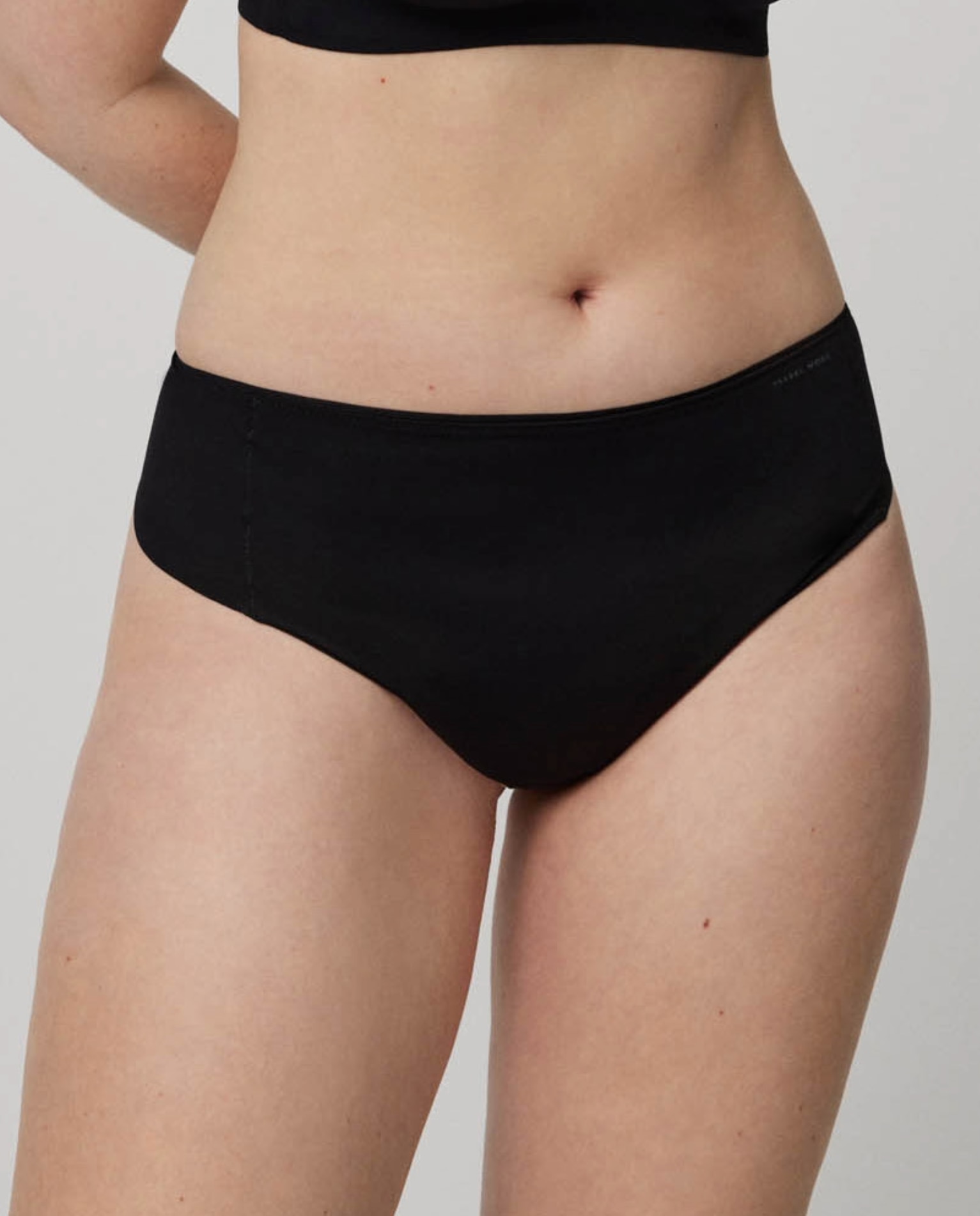 Tanga alto de control con acabados invisibles - Ysabel Mora - Negro Negro-1