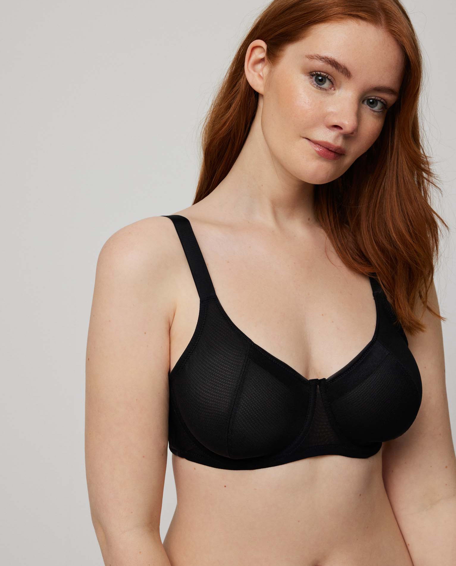 Sujetador con aro reductor con espalda anatómica y reforzada - Ysabel Mora - Negro Negro-1