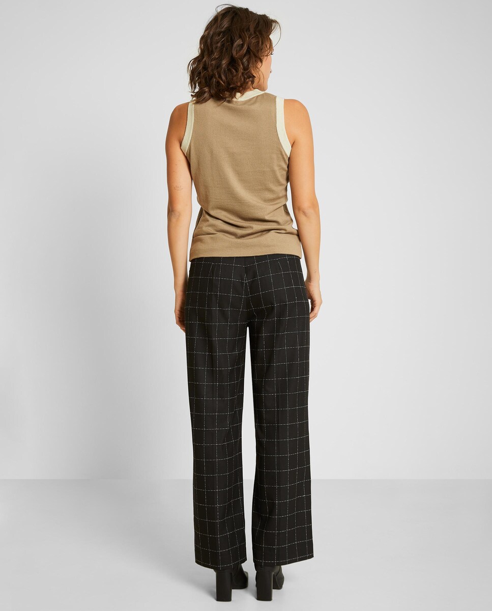 Pantalones de mujer anchos con estampado de cuadros · Trucco · El