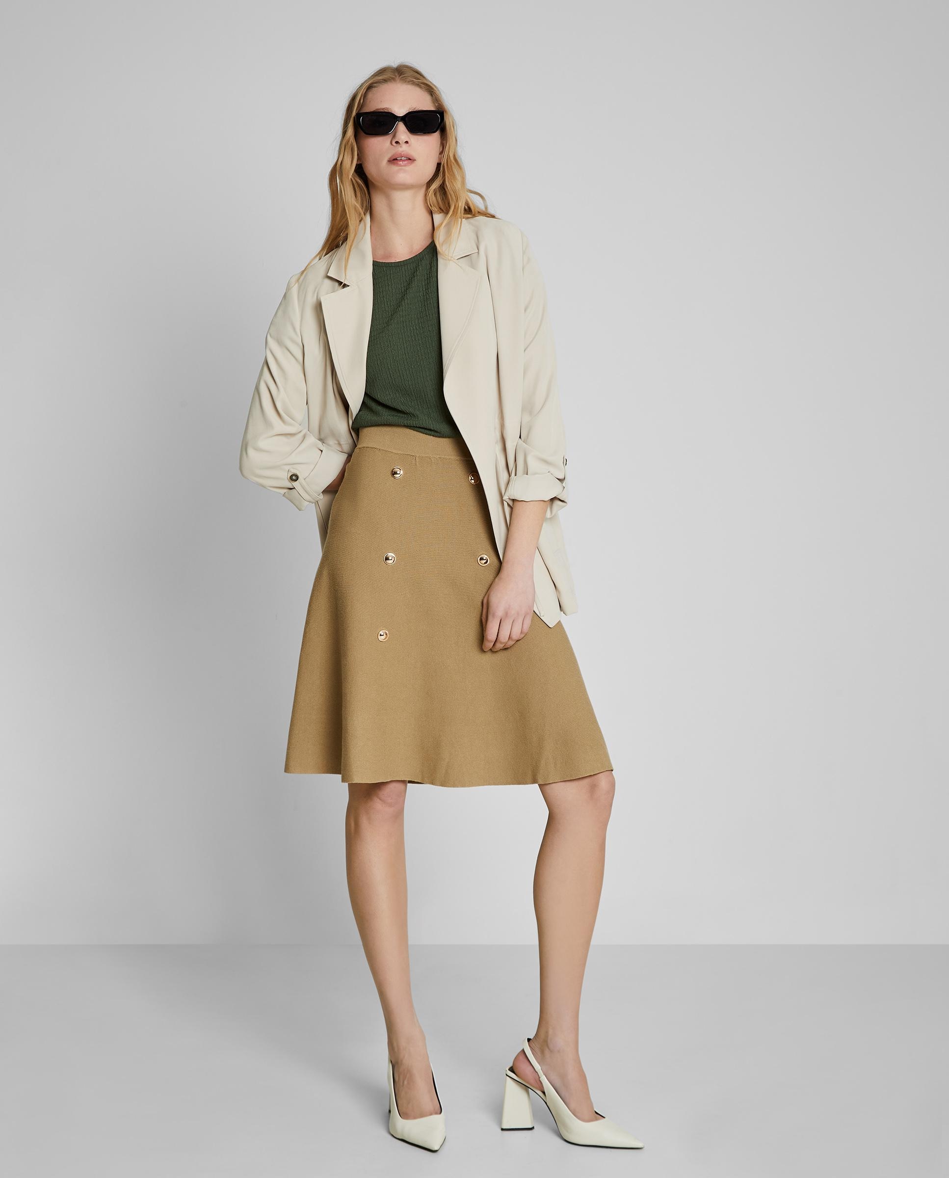 Trucco - Falda midi de punto con vuelo.