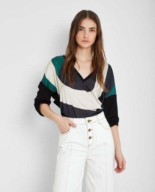 Imagen 0 de Camiseta de mujer con cuello pico y manga francesa