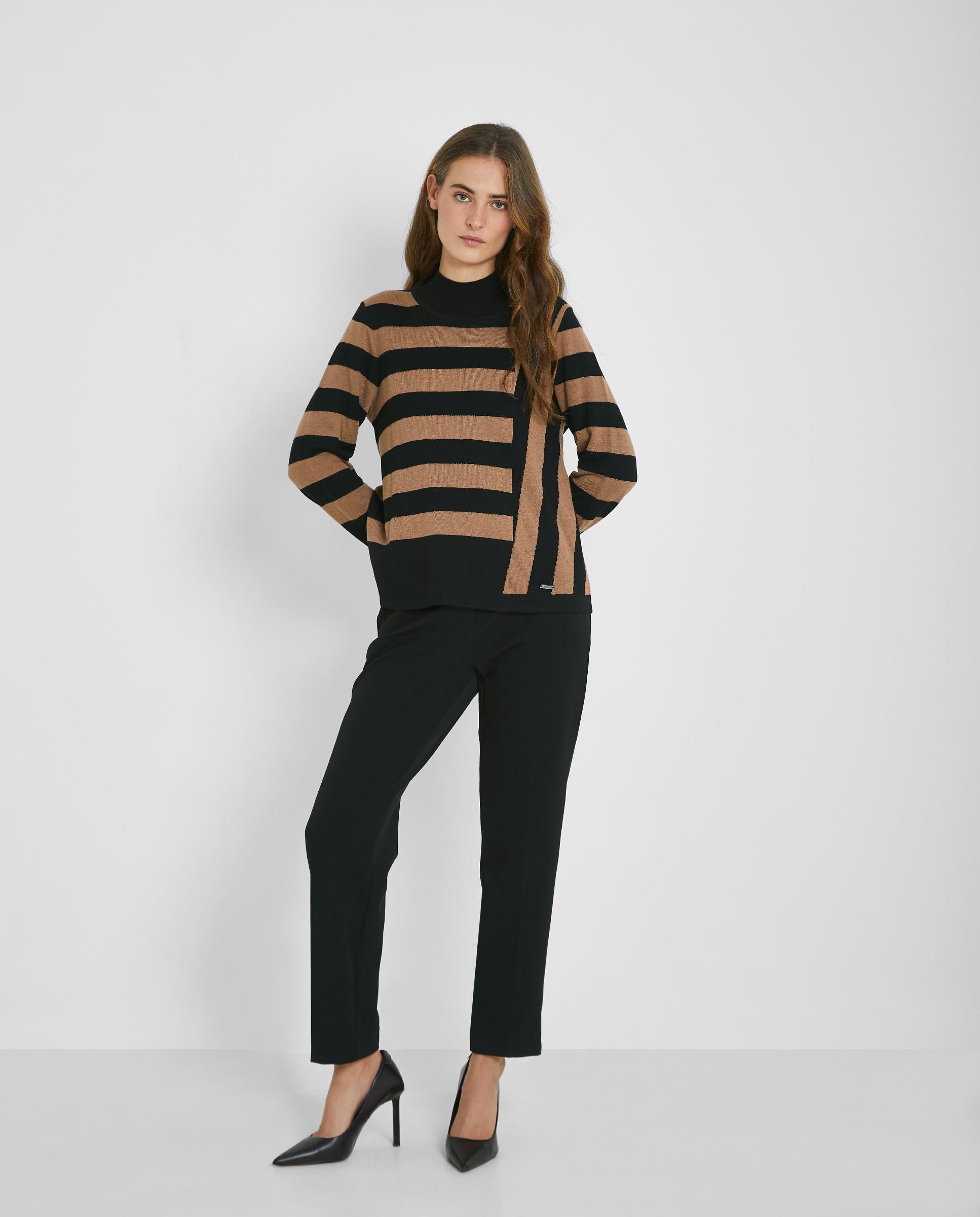 Jersey de mujer estilo oversize con cuello perkins - Trucco - Negro Negro-4