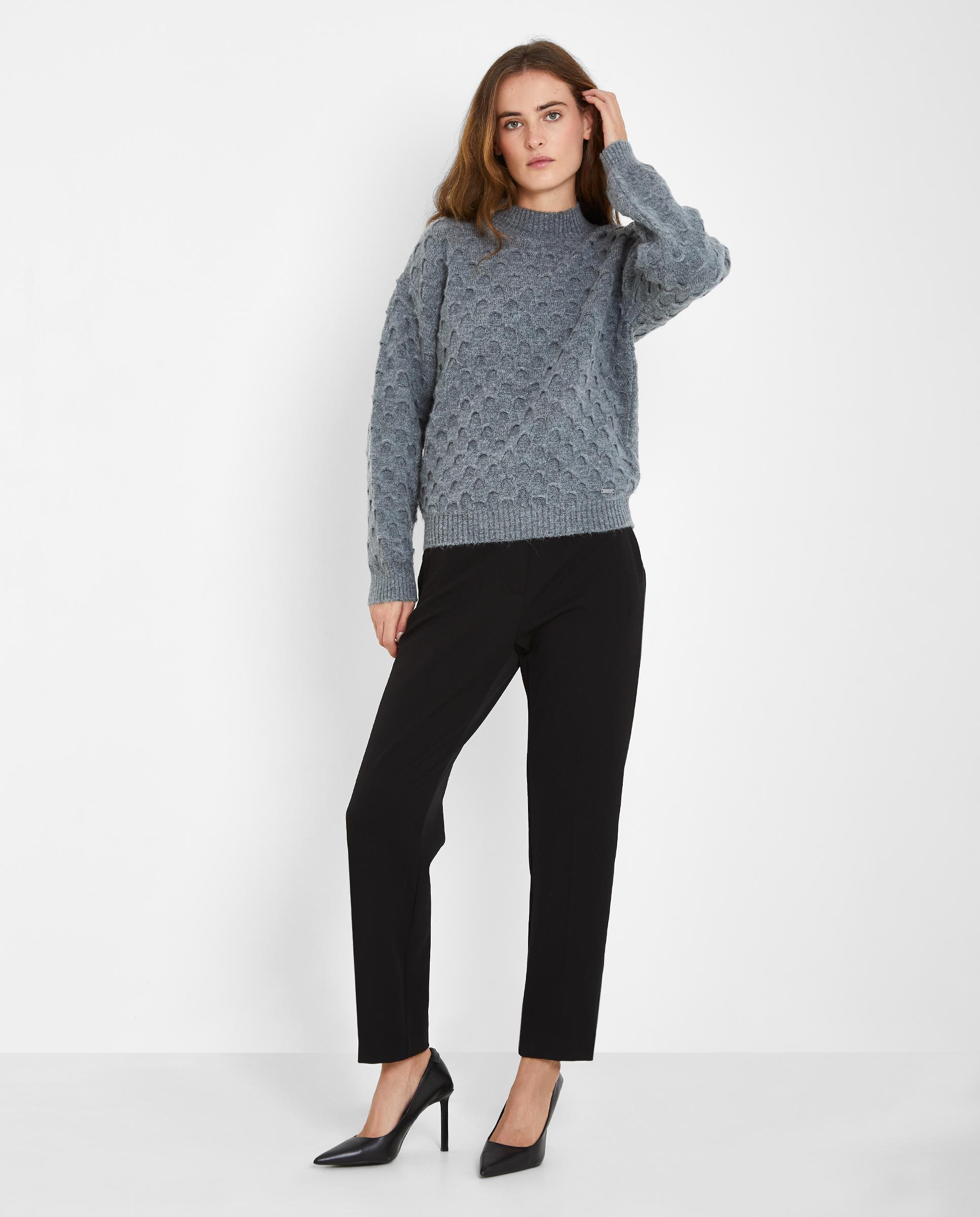 Trucco - Pantalón recto de mujer con falsos bolsillos laterales.