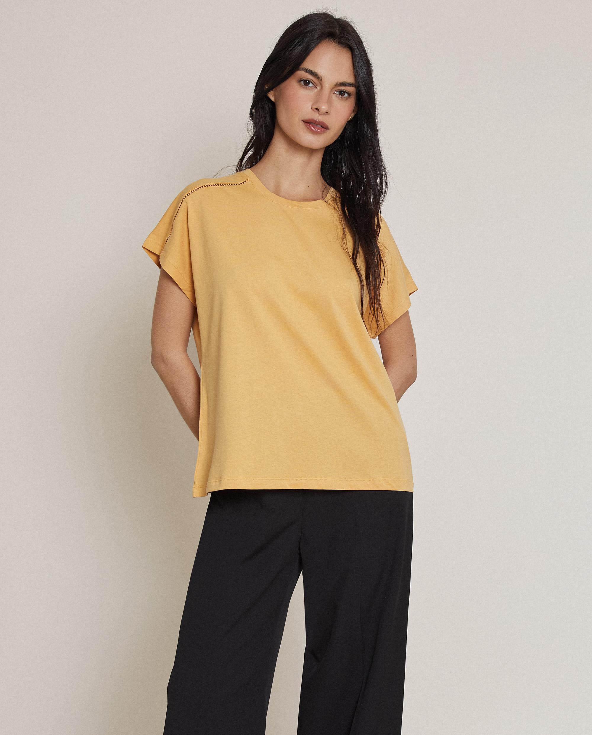 Camiseta de mujer 100% algodón con calado en los hombros - Trucco - Amarillo Mostaza-1