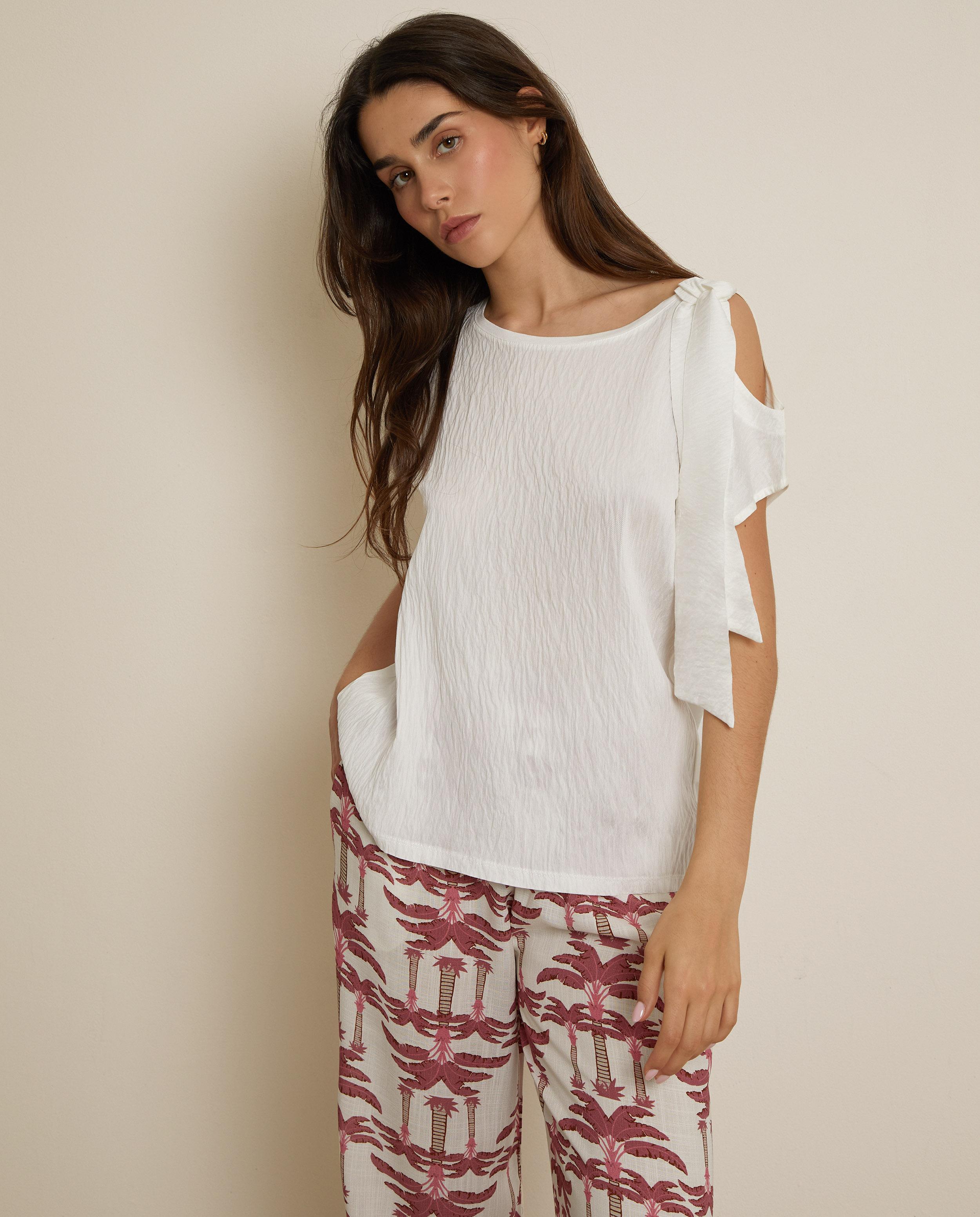 Trucco - Camiseta de mujer con textura y lazo en el hombro.