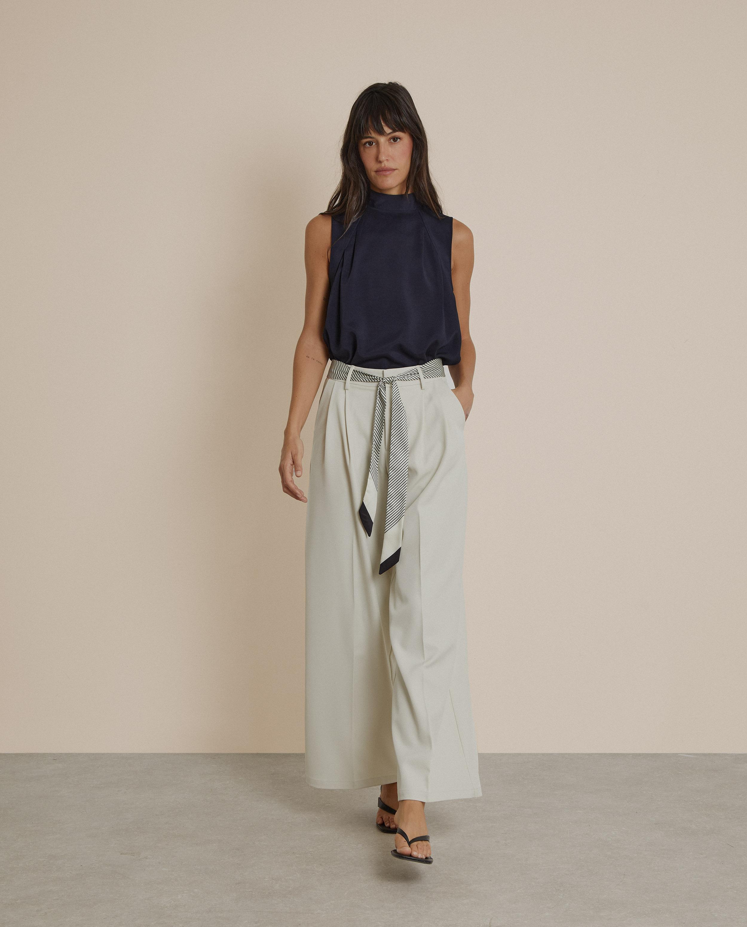 Imagen 0 de Pantalón ancho de mujer estilo palazzo con cinturón de pañuelo Crudo