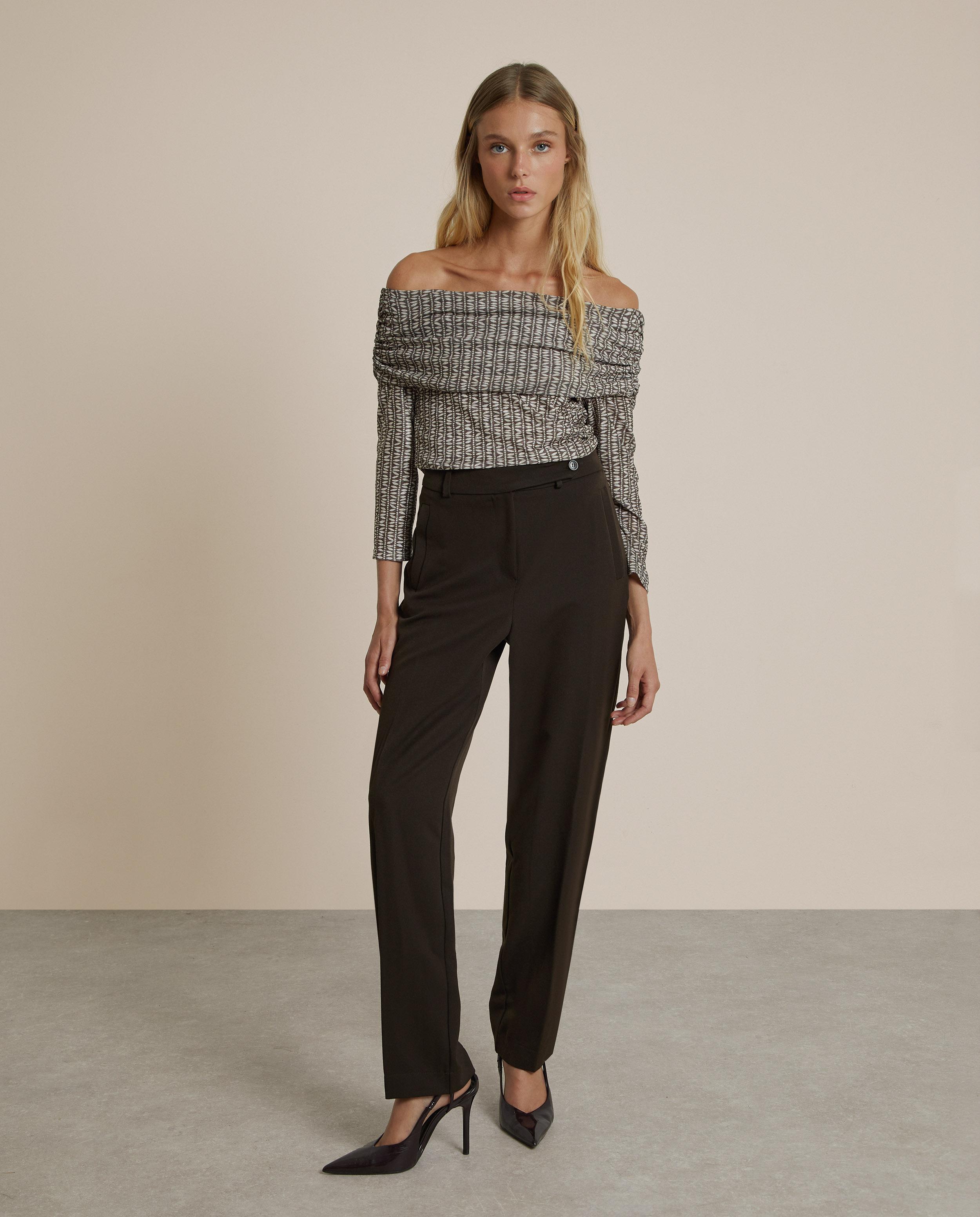 Imagen 0 de Pantalón recto de mujer con pinzas Marrón chocolate