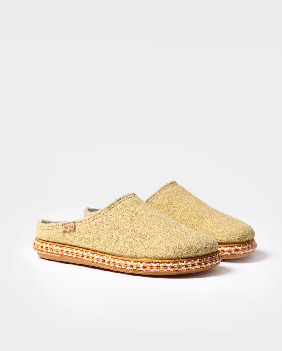 Zapatillas de casa cerradas de mujer de fieltro en tonos lisos - Toni Pons - Amarillo Amarillo-3