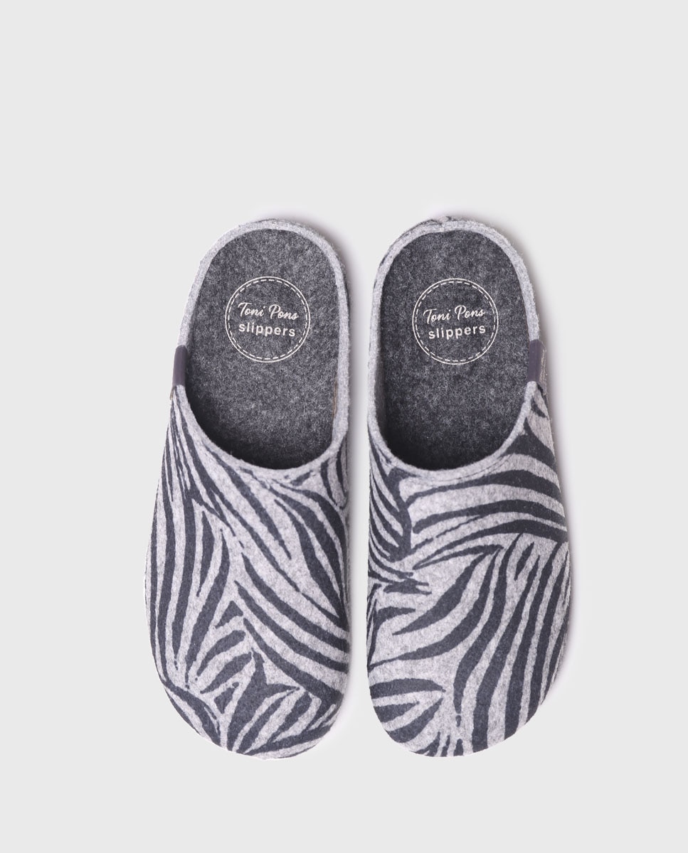 Zapatillas de casa cerradas de mujer de fieltro en estampado animal print - Toni Pons - Gris Gris-3