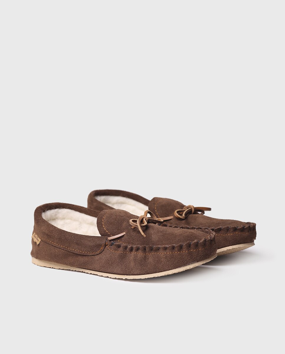 Zapatillas de casa cerradas de mujer de tejido de ante en tonos lisos - Toni Pons - Marrón Marrón-2