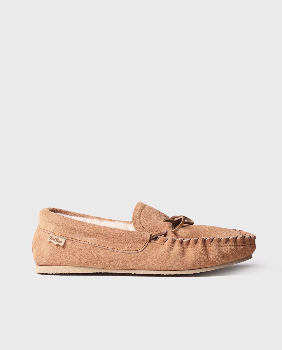 Zapatillas de casa cerradas de mujer de tejido de ante en tonos lisos - Toni Pons - Marrón claro Marrón claro-1