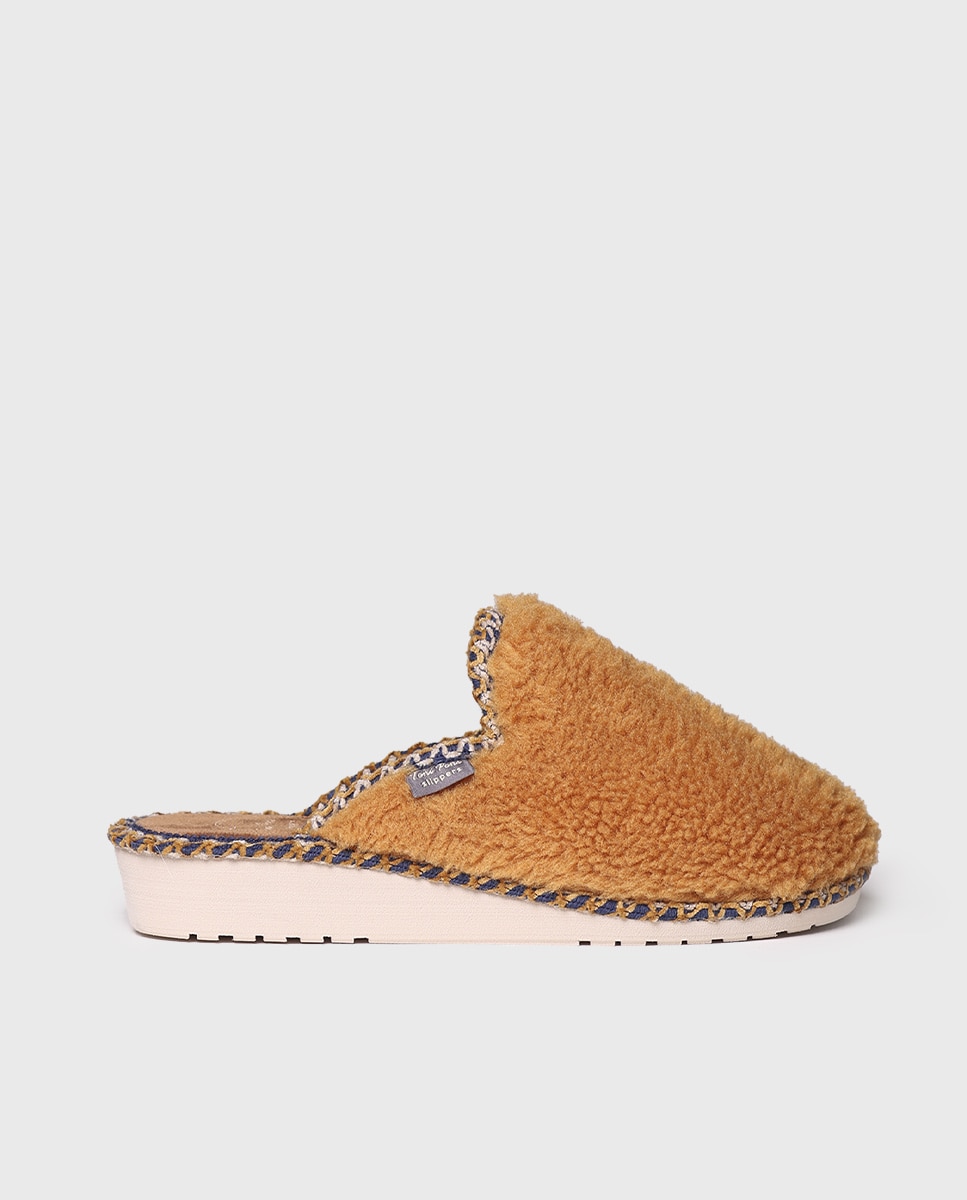 Zapatillas de casa cerradas de mujer de tejido con bordados - Toni Pons - Amarillo Amarillo-1