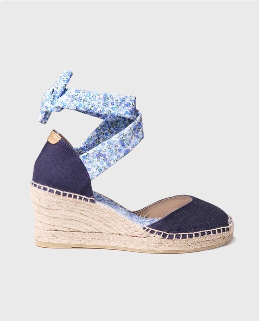 Imagen 0 de Alpargatas de cuña de mujer de tejido de flores atada al tobillo