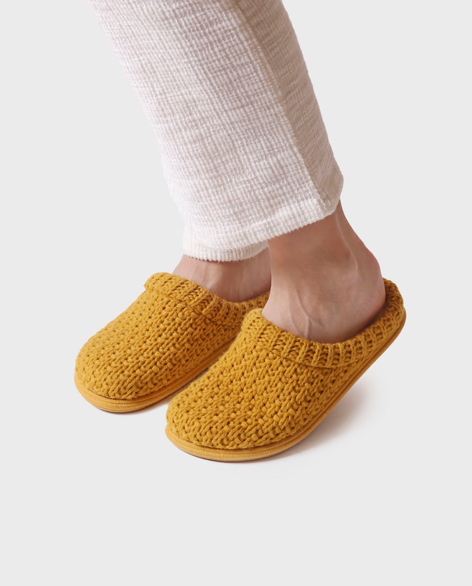 Zapatillas de casa abiertas de mujer de tejido con suela antideslizante - Toni Pons - Amarillo Amarillo-4