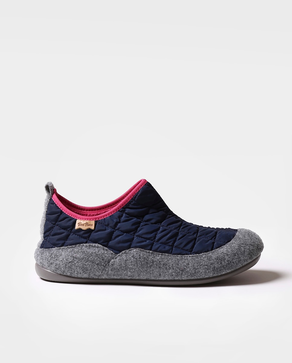 Imagen 0 de Zapatillas de casa cerradas de mujer de tejido acolchado Azul marino