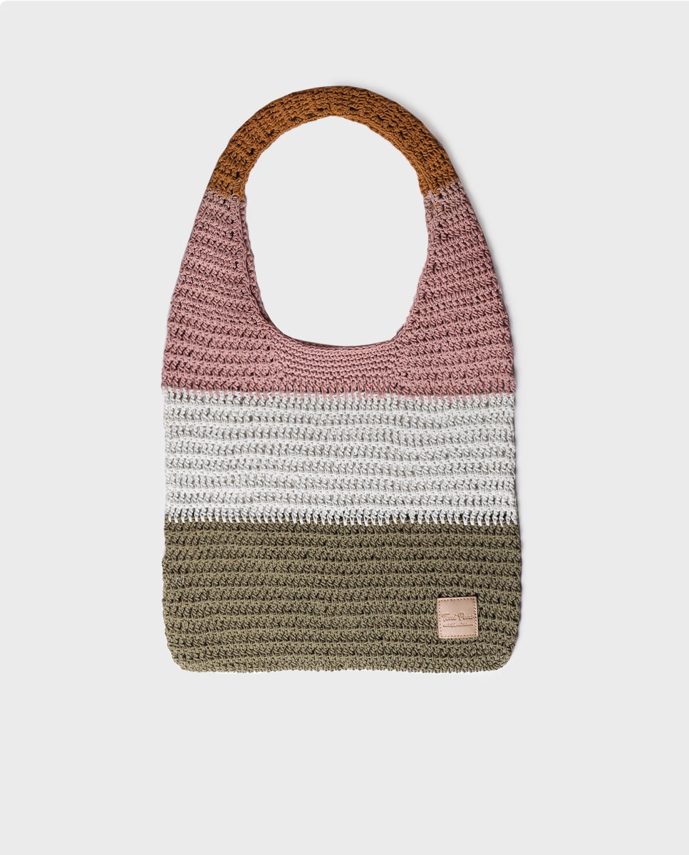 Bolso de mano en tejido crochet
