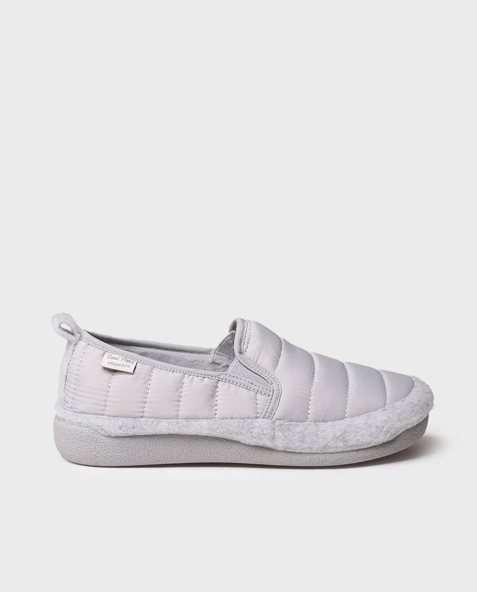 Imagen 0 de Zapatillas de casa cerradas de mujer de fieltro Gris claro