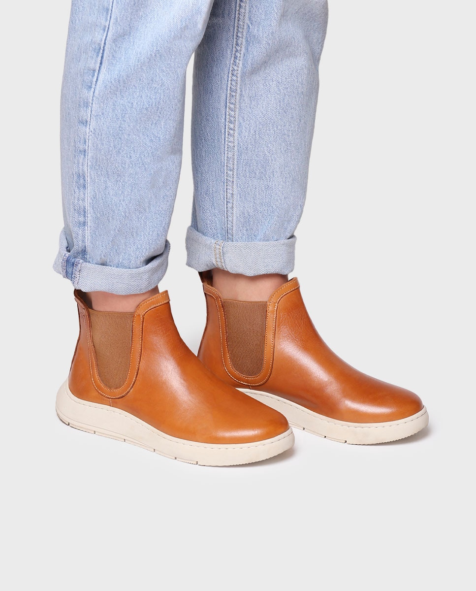 Imagen 4 de Botines de mujer de piel con elásticos - Marrón claro Marrón claro