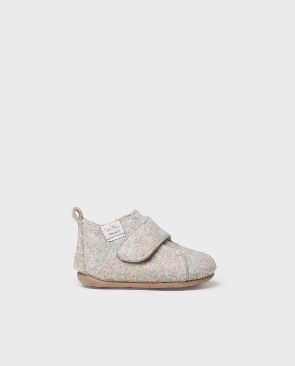 Imagen 0 de Zapatillas de casa cerradas de bebés de fieltro reciclado Multicolor