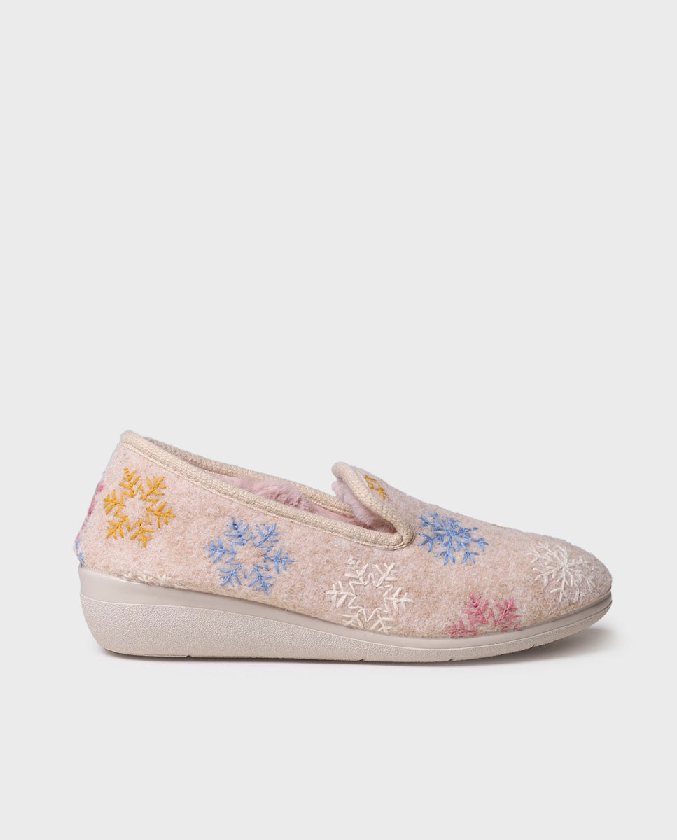Zapatillas de casa cerradas de mujer con bordado - Toni Pons - Crudo Crudo-1