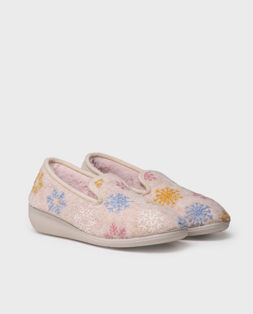Zapatillas de casa cerradas de mujer con bordado - Toni Pons - Crudo Crudo-2