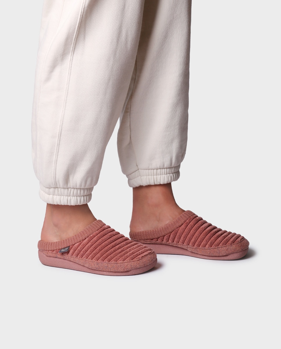 Imagen 2 de Zapatillas de casa abiertas de mujer de tejido con suela antideslizante - Toni Pons - Rosa Rosa