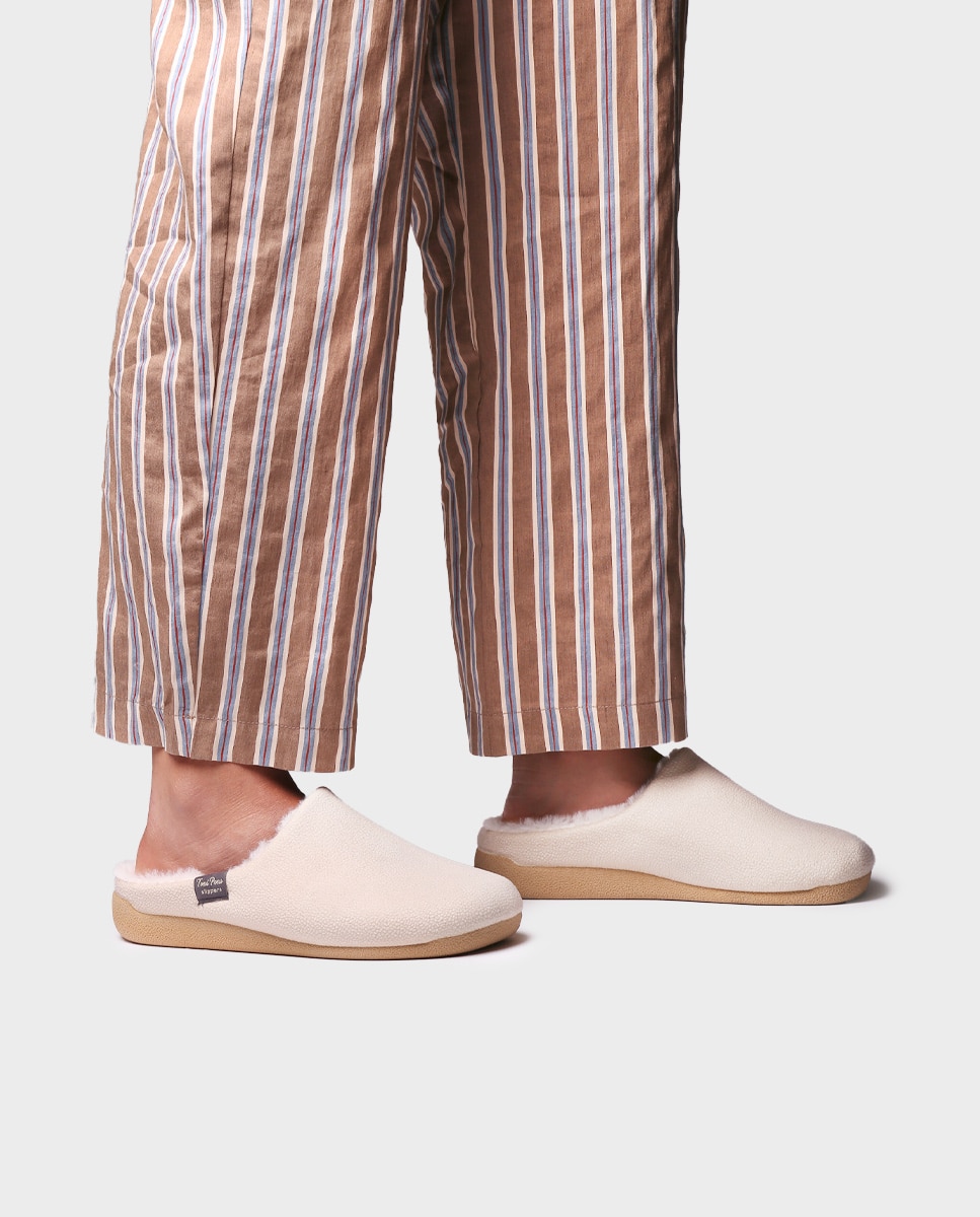 Zapatillas de casa cerradas de mujer tipo zueco - Toni Pons - Crudo Crudo-2