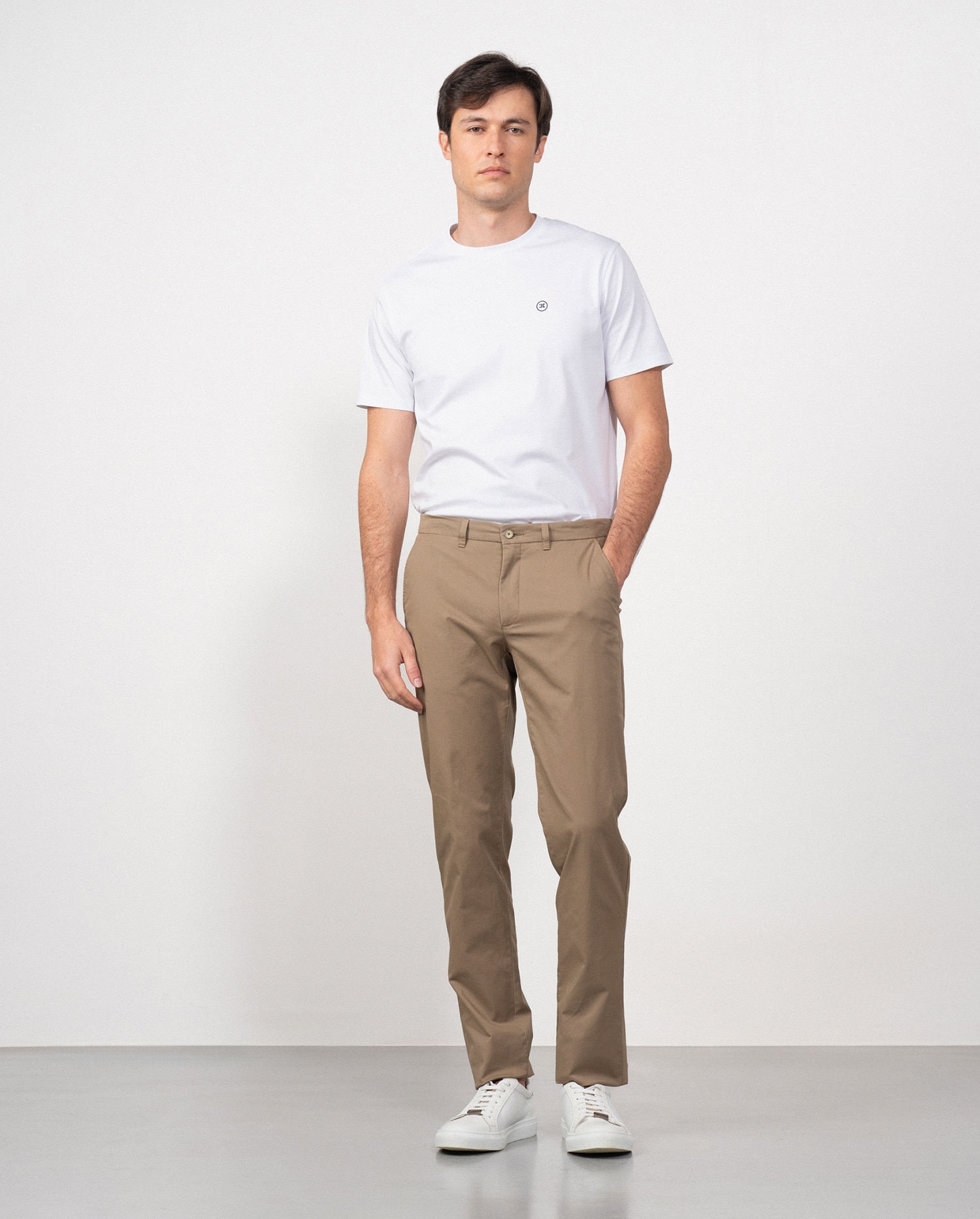 Imagen 0 de Pantalón chino de hombre slim fit verde Marrón claro