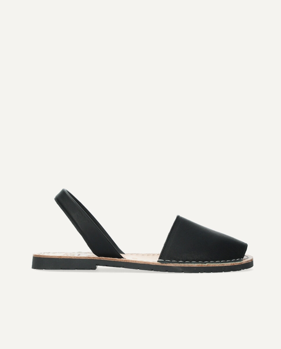Imagen 0 de Menorquinas unisex en piel vacuna Marrón